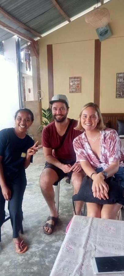 A-Manta Homestay Labuan Bajo Exteriör bild